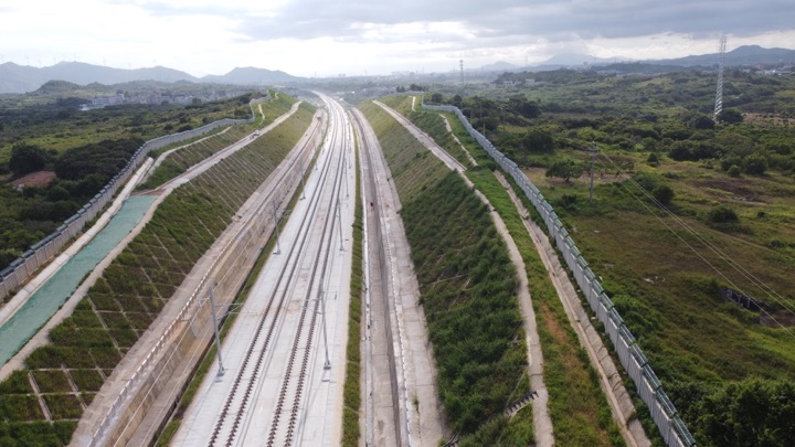 High-Speed Railway Engineering